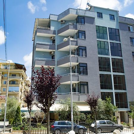 Hotel Riviera Durrës Dış mekan fotoğraf