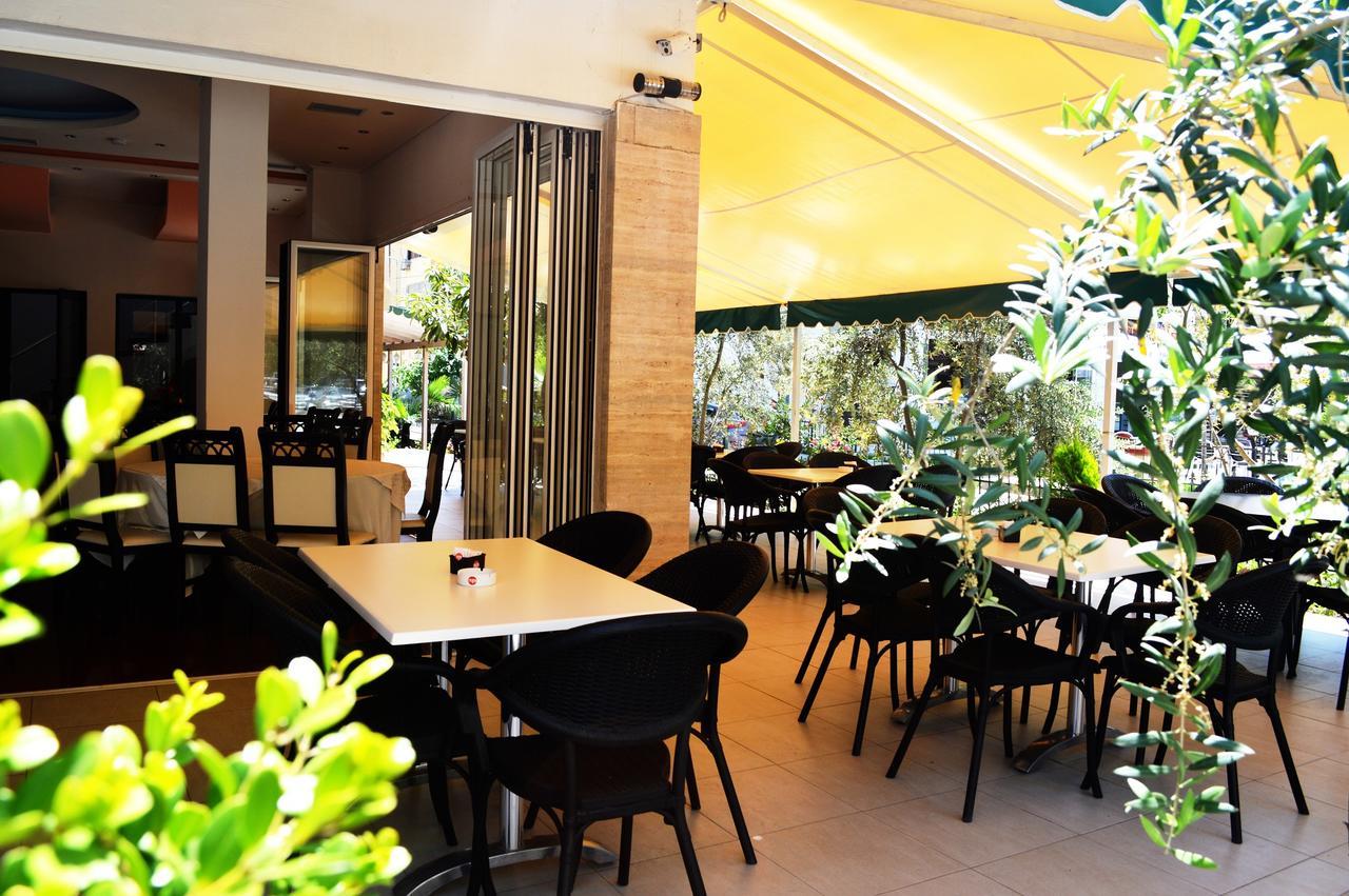 Hotel Riviera Durrës Dış mekan fotoğraf