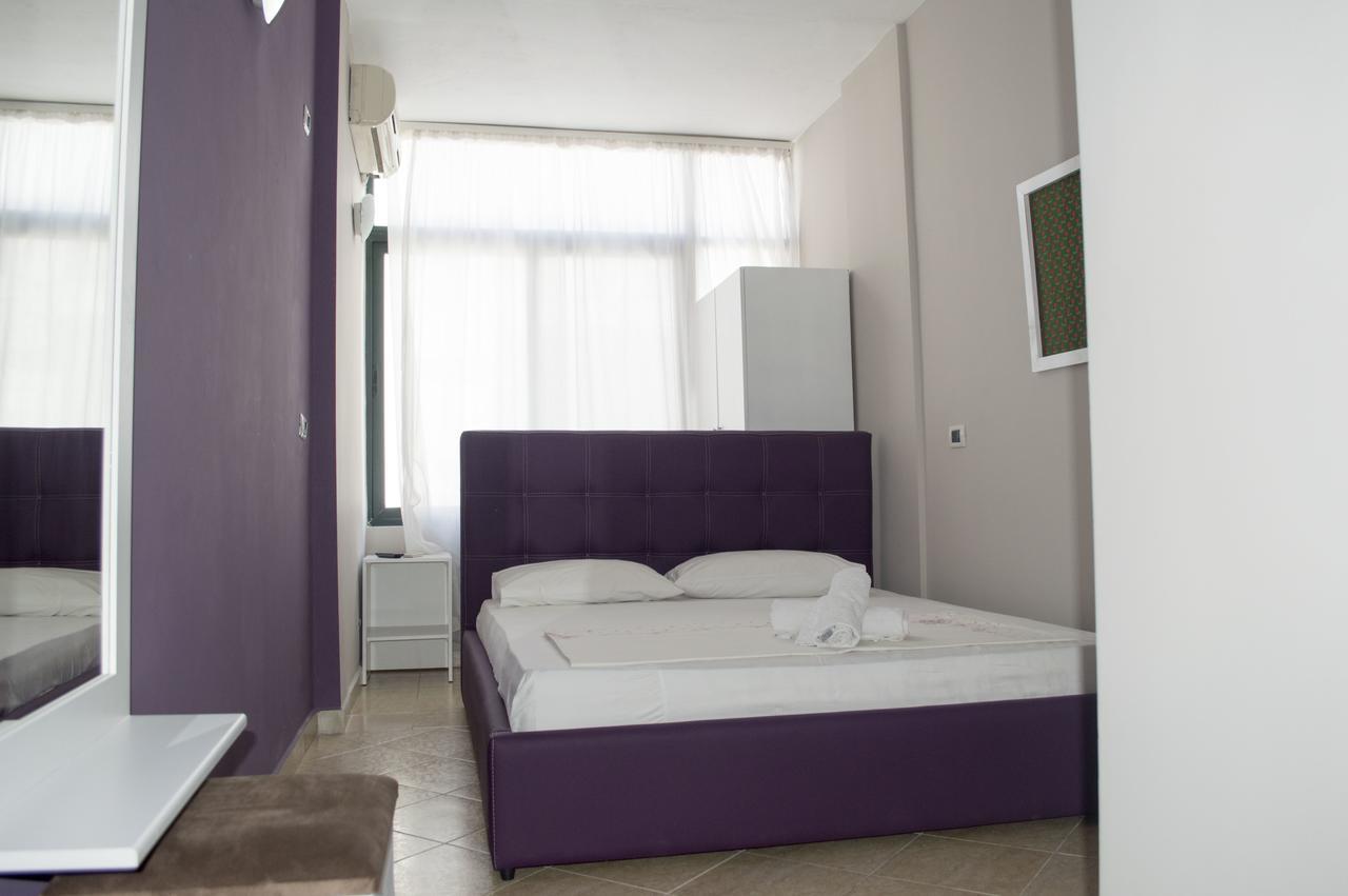 Hotel Riviera Durrës Dış mekan fotoğraf