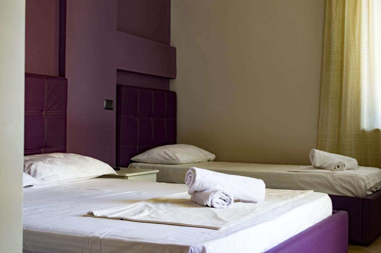 Hotel Riviera Durrës Dış mekan fotoğraf