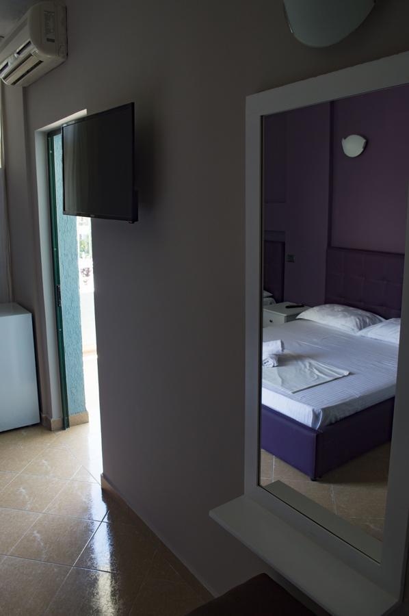 Hotel Riviera Durrës Dış mekan fotoğraf