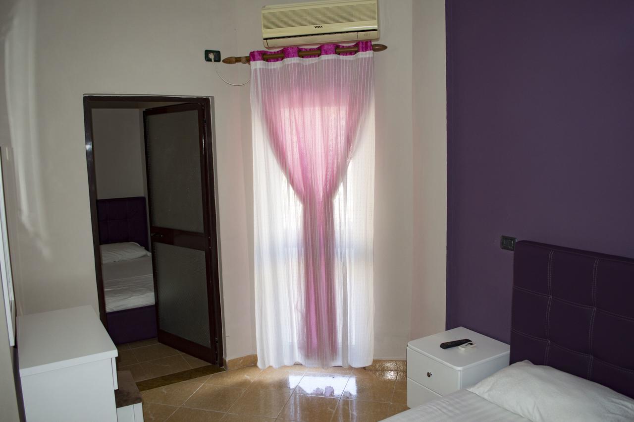 Hotel Riviera Durrës Dış mekan fotoğraf